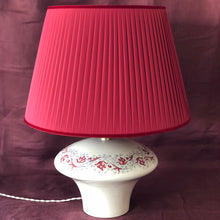 Load image into Gallery viewer, Table Lamp Umbrian Rose