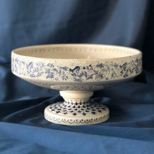 Load image into Gallery viewer, Majolica centrepiece Blue Dream