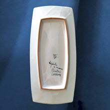 Carica l'immagine nel visualizzatore di Gallery, handmade ceramic maiolica pottery tray yellow