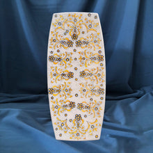 Carica l'immagine nel visualizzatore di Gallery, handmade ceramic maiolica pottery tray yellow