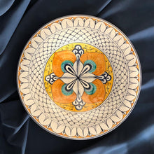 Load image into Gallery viewer, Majolica wall plate Renaissance Fall Flower