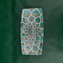 Carica l'immagine nel visualizzatore di Gallery, Rectangular serving plate Green Peacock Feathers Small
