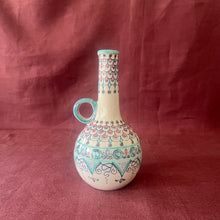 Carica l'immagine nel visualizzatore di Gallery, Maiolica Ampulla Elia
