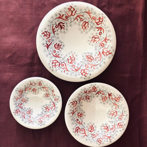 Wall Plates Collection Set of Three 'Umbrian Rose'