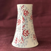 Load image into Gallery viewer, Maiolica Flower Vase &#39;Umbrian Rose&#39;
