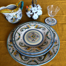 Carica l&#39;immagine nel visualizzatore di Gallery, Dining Set &#39;Dragon&#39;
