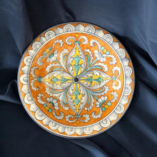 Load image into Gallery viewer, Majolica Wall Plate Renaissance Star
