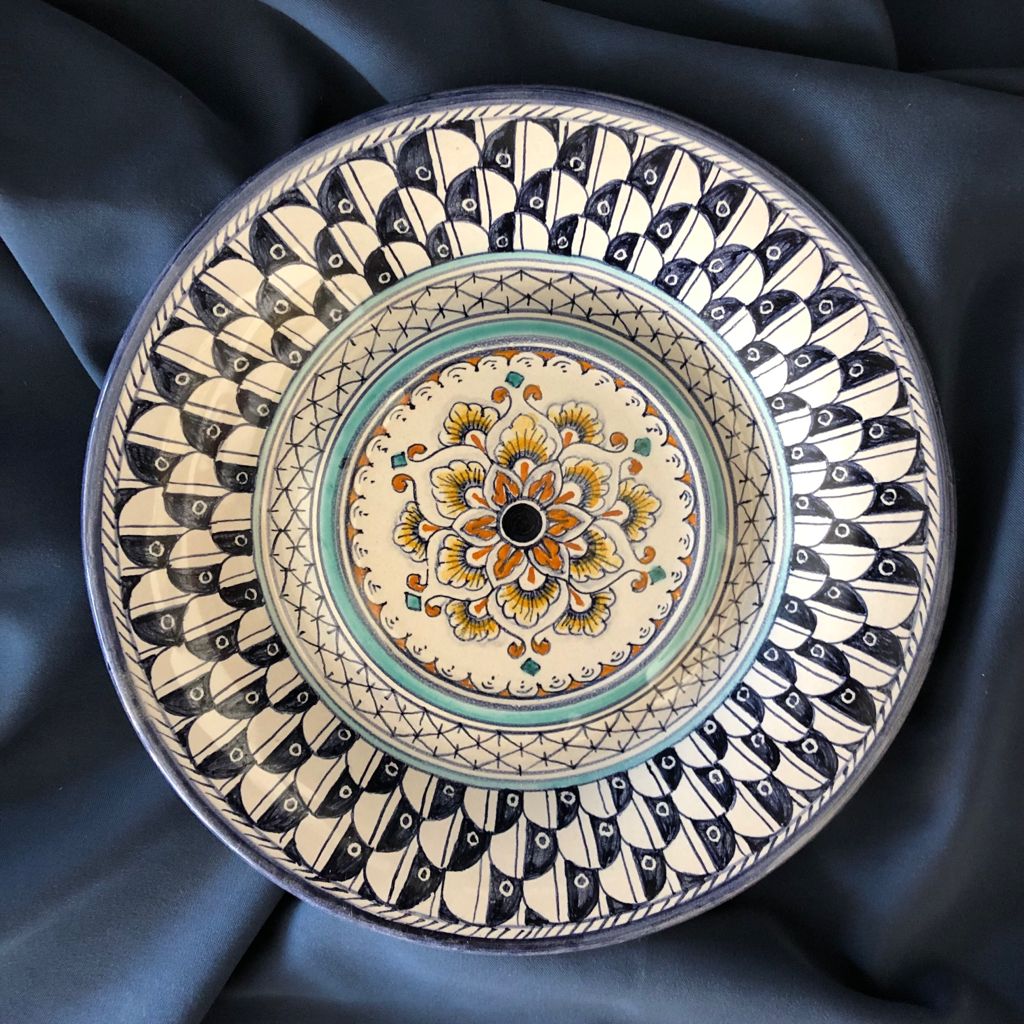 Small majolica wall plate Blue Fish Scales