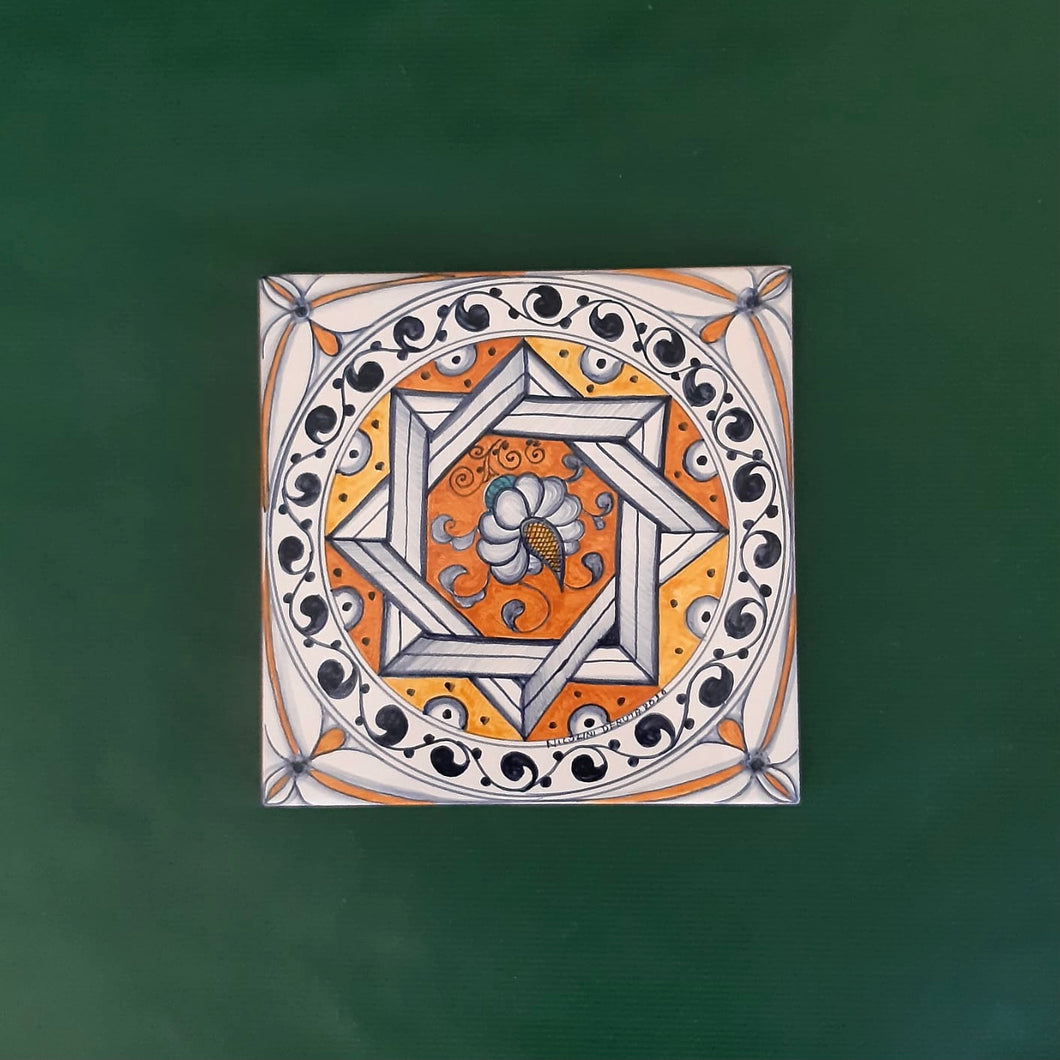 Tile 'Geometric Flower'